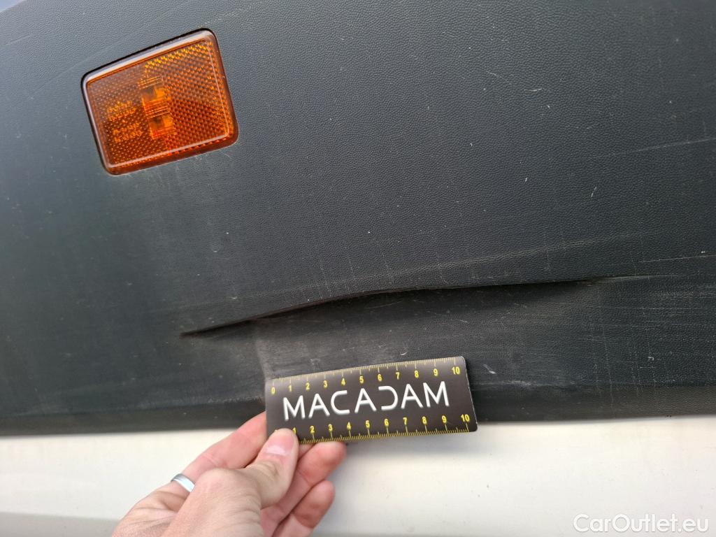  Volkswagen  Crafter VOLKSWAGEN  / 2017 / 4P / Fourgon tôlé 2.0 TDI 140 35 L4H3 Procab Business Line #24