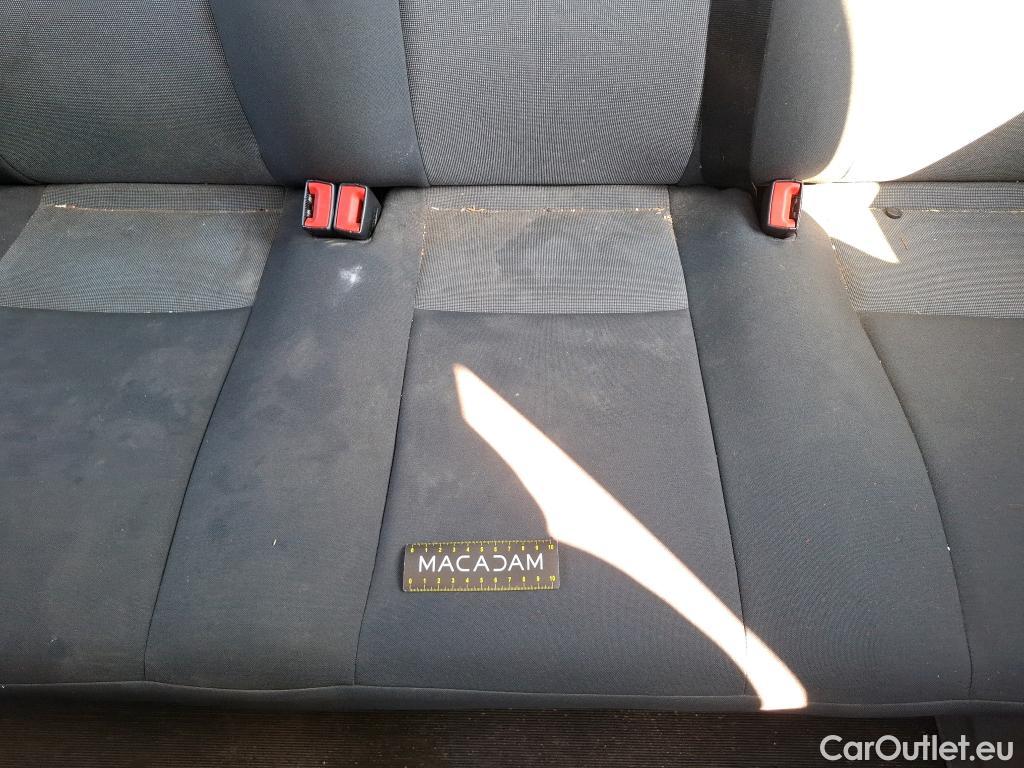  Volkswagen  Crafter VOLKSWAGEN  / 2017 / 4P / Fourgon tôlé 2.0 TDI 140 35 L4H3 Procab Business Line #39