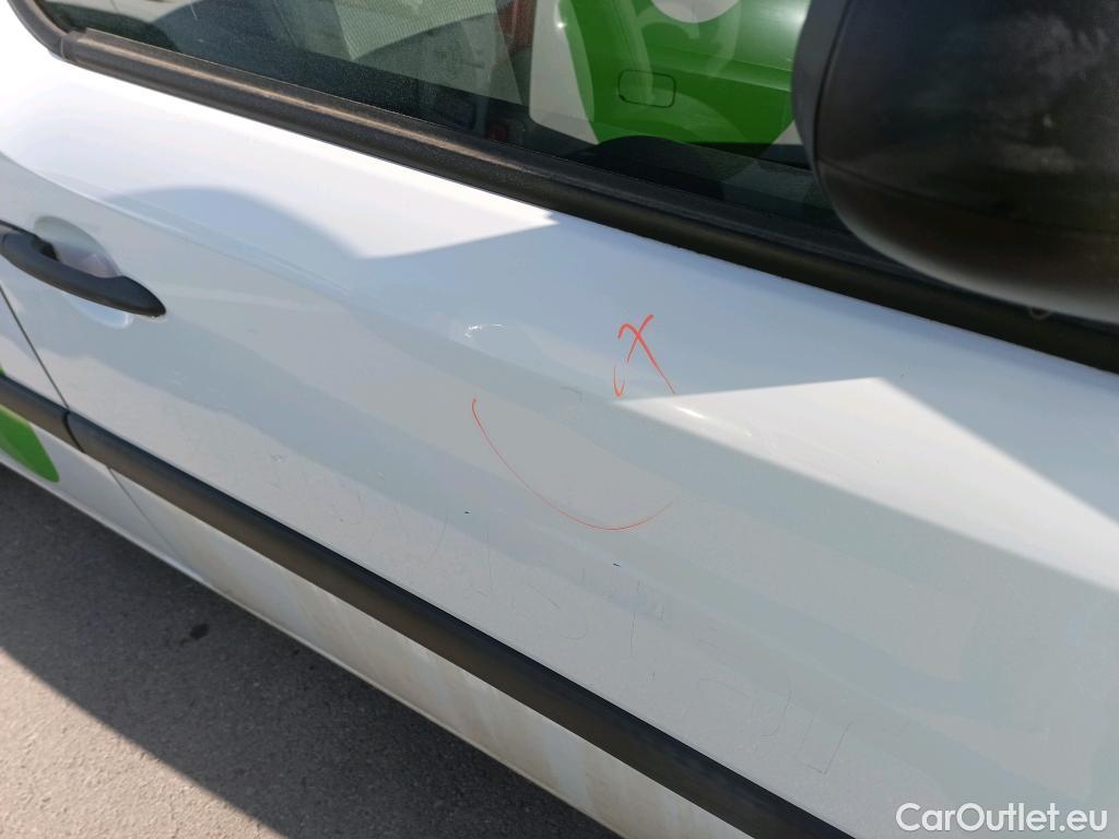  Renault  Kangoo RENAULT  Furgón/2013/3P/furgón derivado de turismo Profesional dCi 55 kW (75 CV) #15