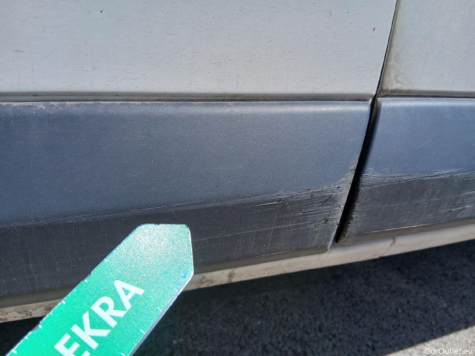  Toyota  Proace TOYOTA  / 2016 / 4P / furgón FU. MEDIO (L1) 2.0D 90kW COMFORT CARGA + #30