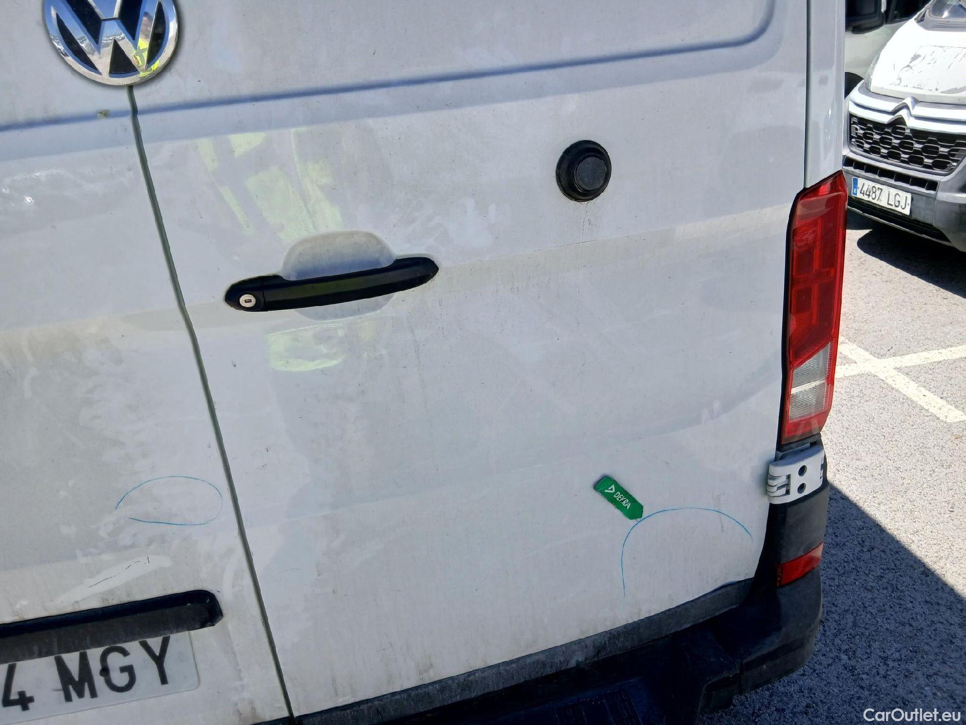  Volkswagen  Crafter  Furgón Furgón 35 BL TA FWD 2.0 TDI 140CV MT6 E6 #39