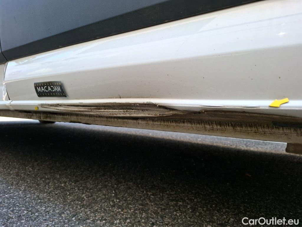  Volkswagen  Crafter VOLKSWAGEN  / 2017 / 4P / Fourgon tôlé 2.0 TDI 140 35 L4H3 Procab Business Line #11