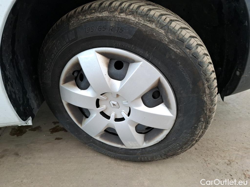  Renault  Kangoo  II Express Maxi Extra (Série Spéciale) 1.5 dCi 95CV BVM6 E6dT #29