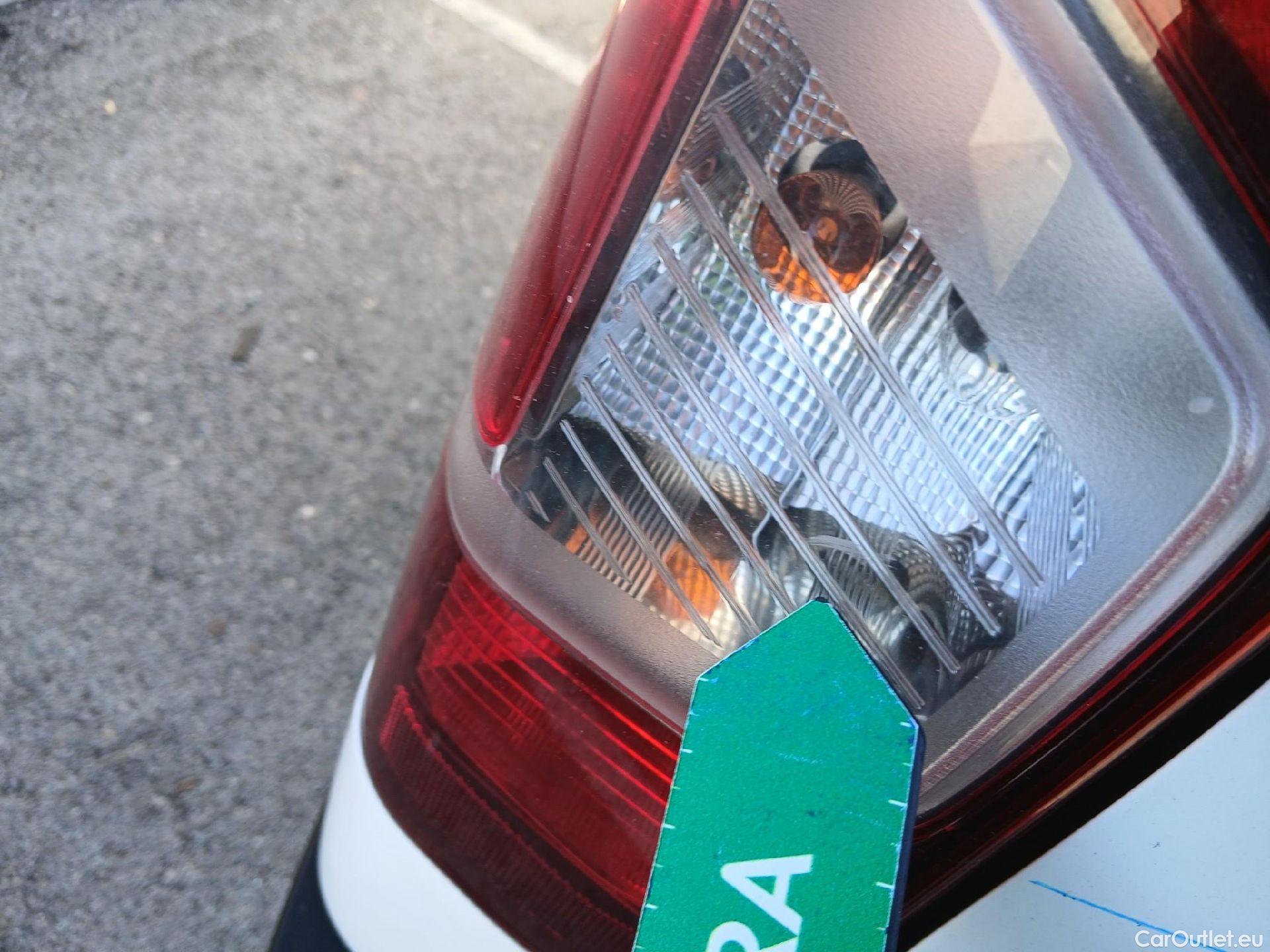  Toyota  Proace TOYOTA  City/2020/4P/furgón derivado de turismo 1.5D 56kW (75CV) GX 650kg Media #31