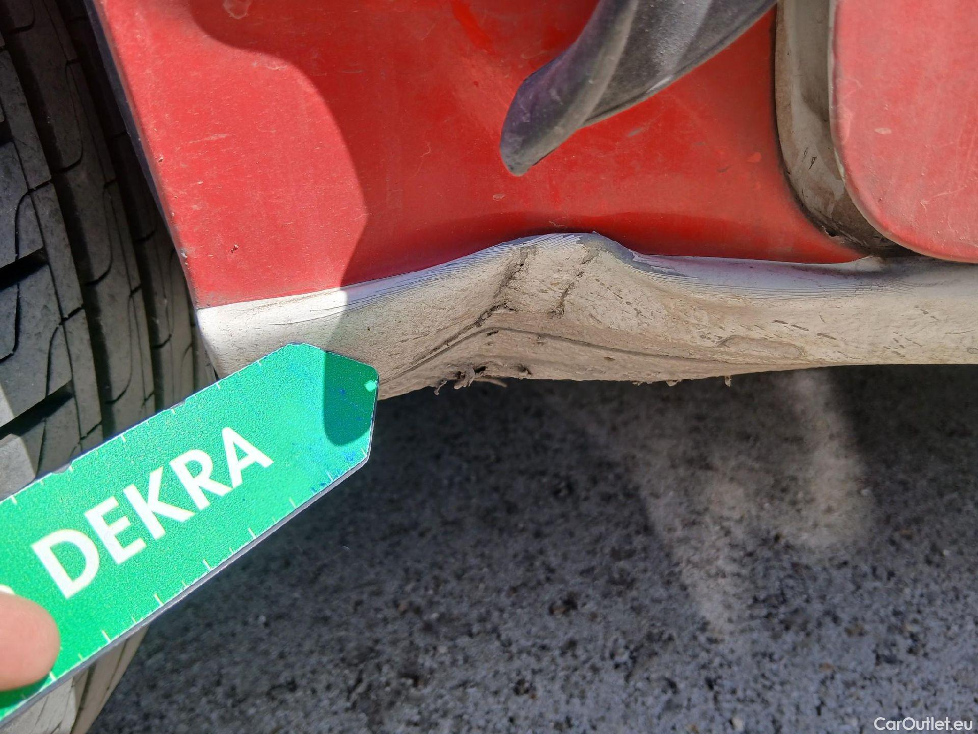  Toyota  Proace TOYOTA  / 2016 / 4P / furgón FU. MEDIO (L1) 2.0D 90kW COMFORT CARGA + #29