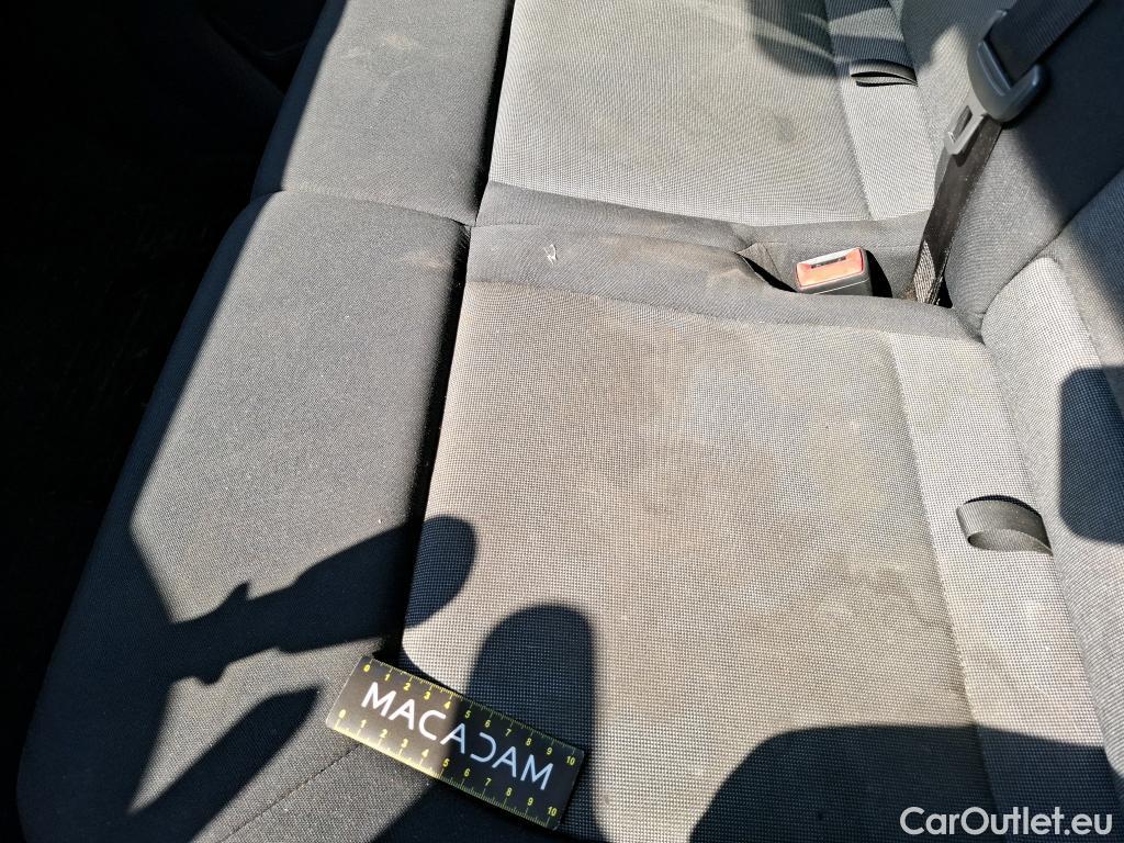  Volkswagen  Crafter VOLKSWAGEN  / 2017 / 4P / Fourgon tôlé 2.0 TDI 140 35 L4H3 Procab Business Line #37