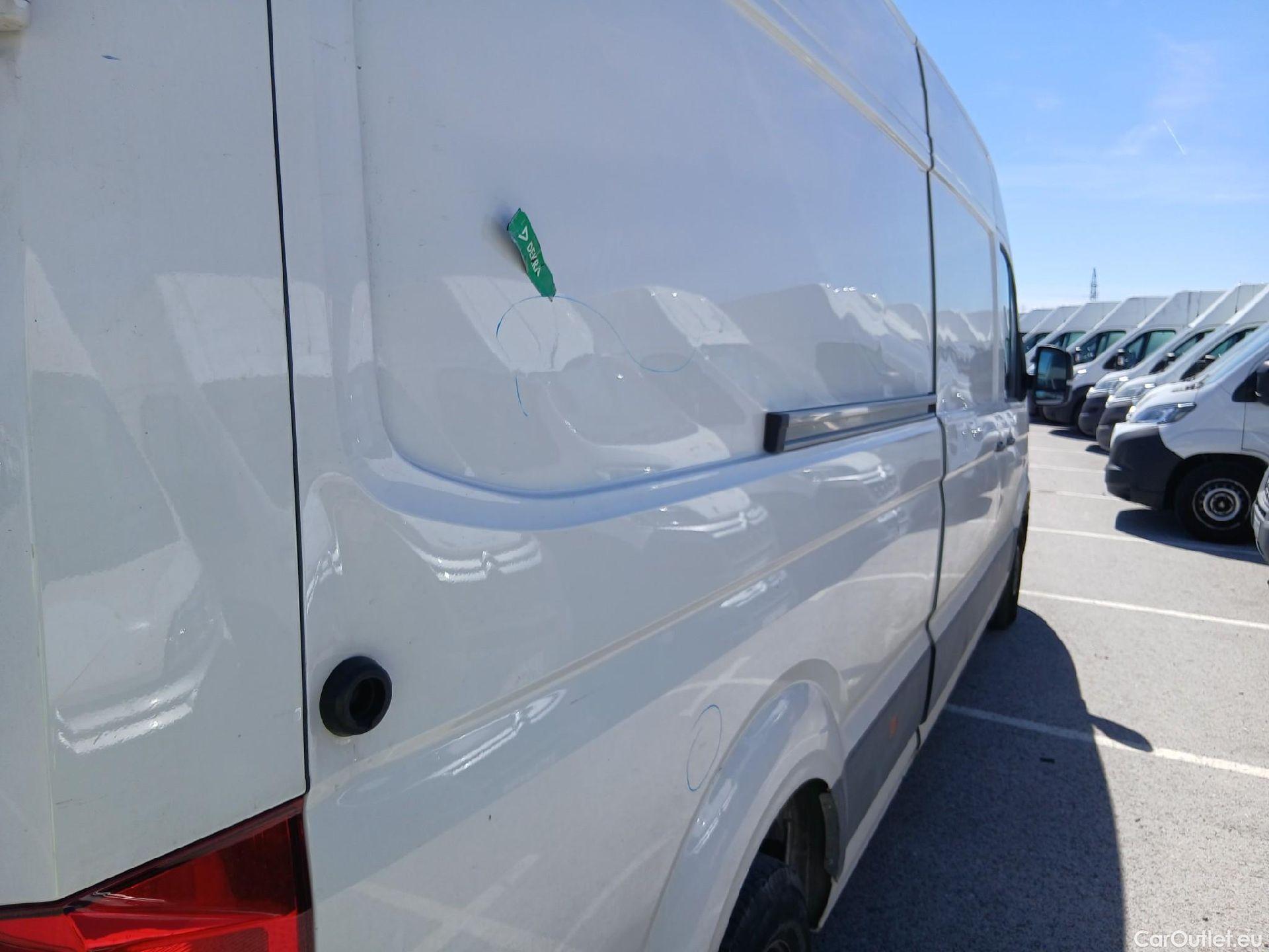  Volkswagen  Crafter  Furgón Furgón 35 BL TA FWD 2.0 TDI 140CV MT6 E6 #54