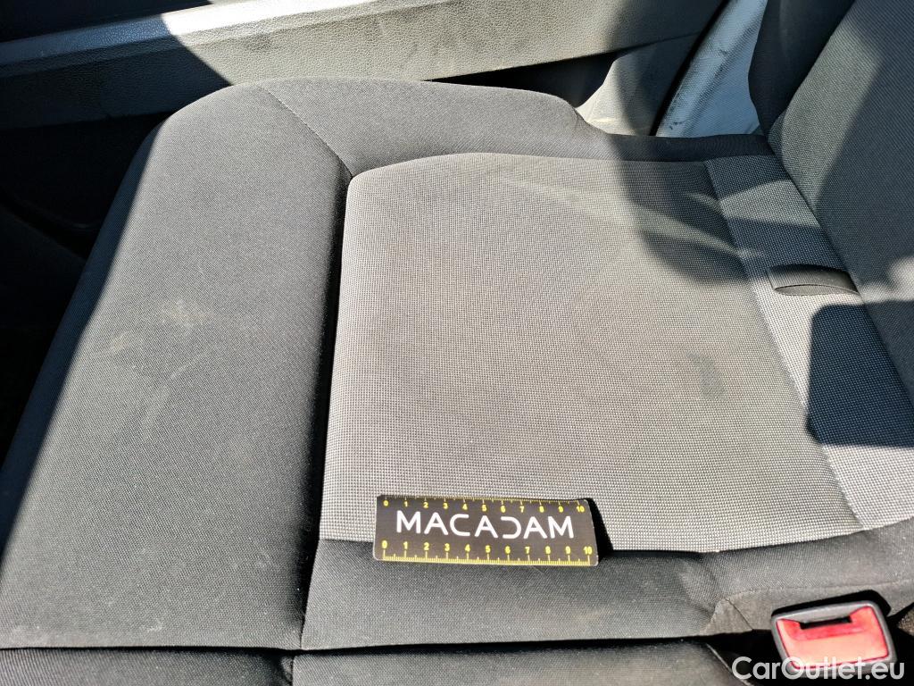  Volkswagen  Crafter VOLKSWAGEN  / 2017 / 4P / Fourgon tôlé 2.0 TDI 140 35 L4H3 Procab Business Line #38