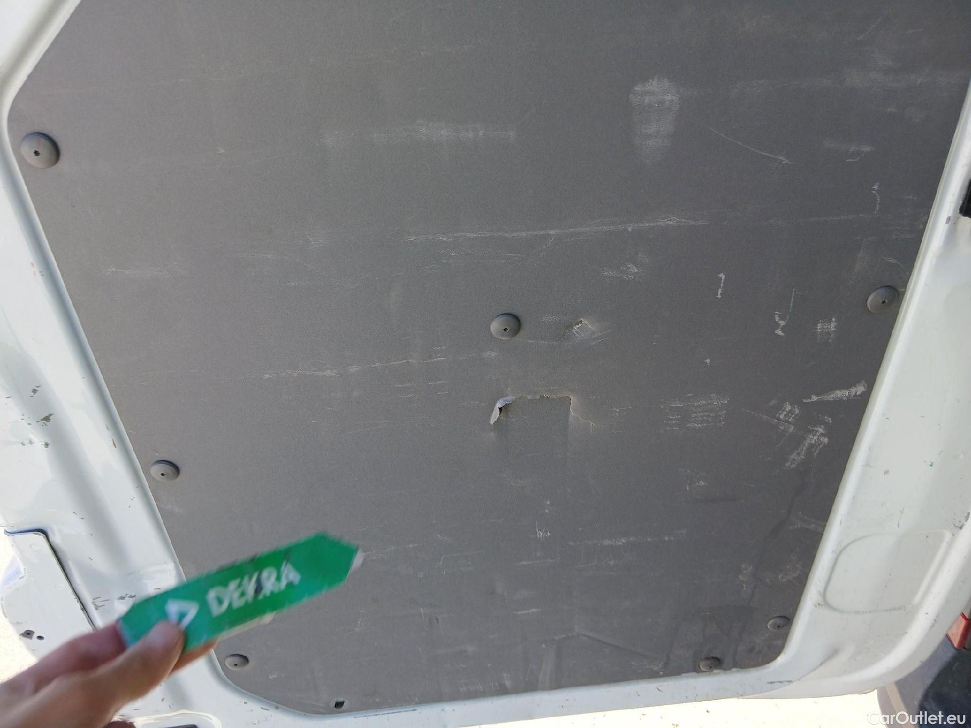  Volkswagen  Crafter  Furgón Furgón 35 BL TA FWD 2.0 TDI 140CV MT6 E6 #46