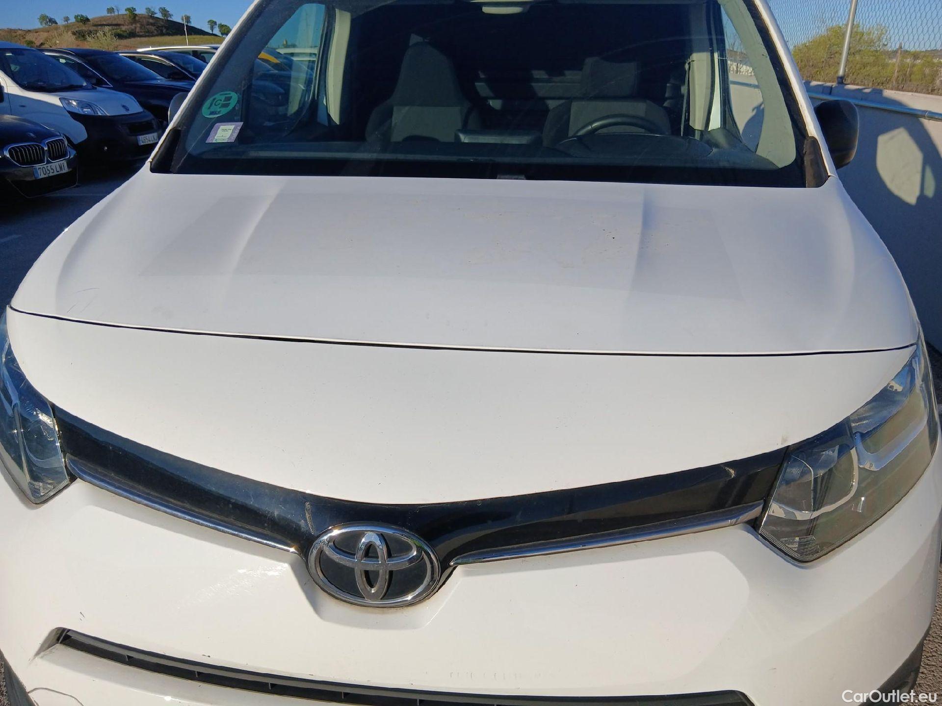  Toyota  Proace TOYOTA  City/2020/4P/furgón derivado de turismo 1.5D 56kW (75CV) GX 650kg Media #5