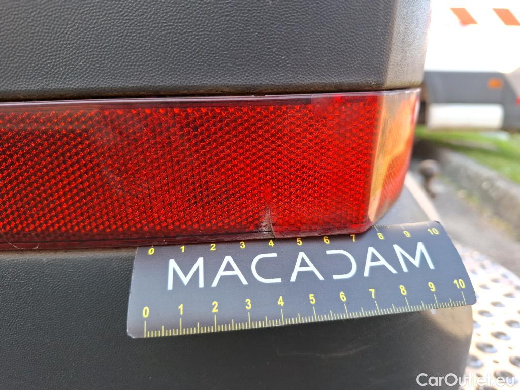  Volkswagen  Crafter VOLKSWAGEN  / 2017 / 4P / Fourgon tôlé 2.0 TDI 140 35 L4H3 Procab Business Line #36