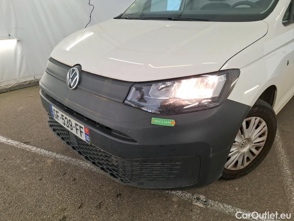  Volkswagen  Caddy VOLKSWAGEN  Cargo / 2020 / 4P / Fourgonnette 2.0 TDI 75ch Business #37