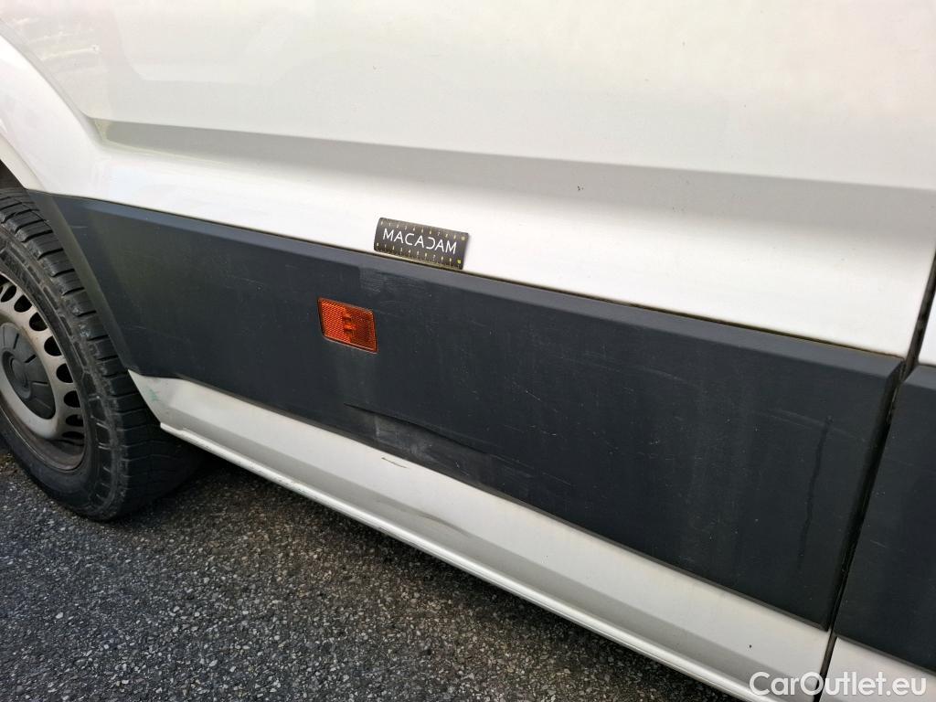  Volkswagen  Crafter VOLKSWAGEN  / 2017 / 4P / Fourgon tôlé 2.0 TDI 140 35 L4H3 Procab Business Line #23