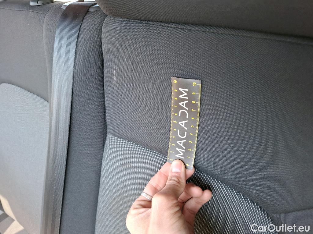  Volkswagen  Crafter VOLKSWAGEN  / 2017 / 4P / Fourgon tôlé 2.0 TDI 140 35 L4H3 Procab Business Line #40