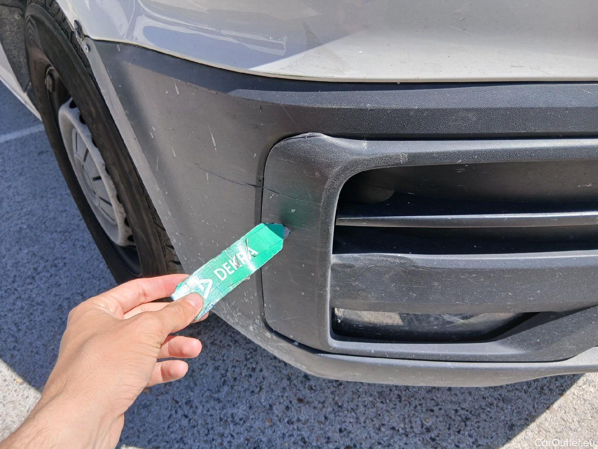  Volkswagen  Crafter  Furgón Furgón 35 BL TA FWD 2.0 TDI 140CV MT6 E6 #12