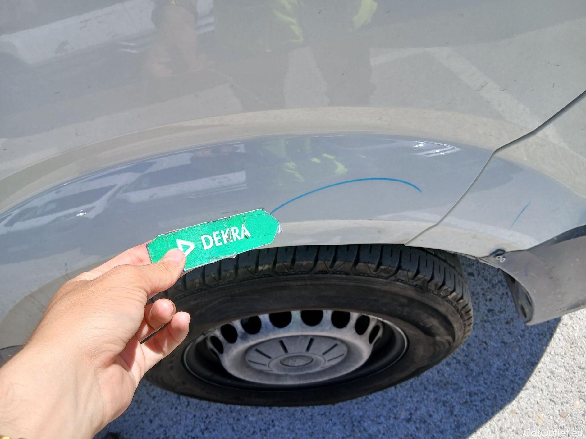  Volkswagen  Crafter  Furgón Furgón 35 BL TA FWD 2.0 TDI 140CV MT6 E6 #67