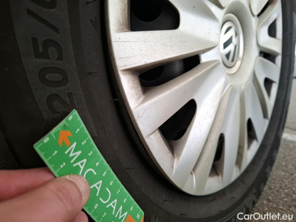  Volkswagen  Caddy VOLKSWAGEN  Cargo / 2020 / 4P / Fourgonnette 2.0 TDI 75ch Business #25