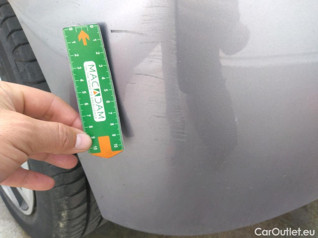  Peugeot  208  Active Business 1.5 HDi 100CV BVM6 E6d #13