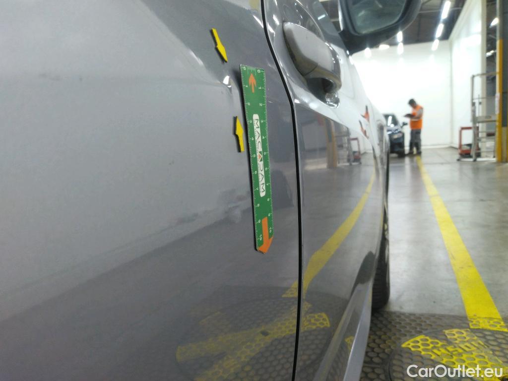  Peugeot  208  Active Business 1.5 HDi 100CV BVM6 E6d #19