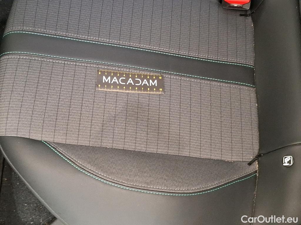  Peugeot  2008  Allure Business 1.5 HDi 110CV BVM6 E6d #19