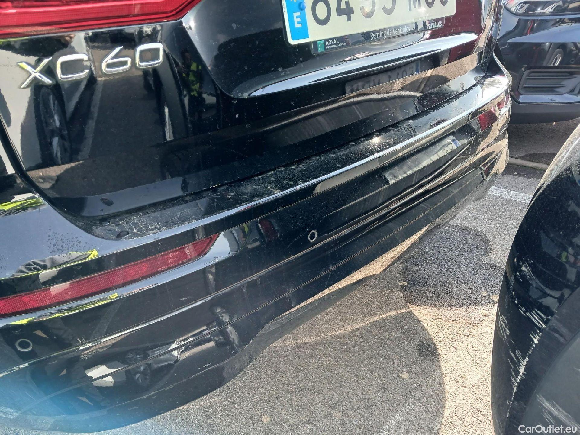  Volvo  XC60 VOLVO  / 2017 / 5P / todoterreno 2.0 B4 D Core Auto #9