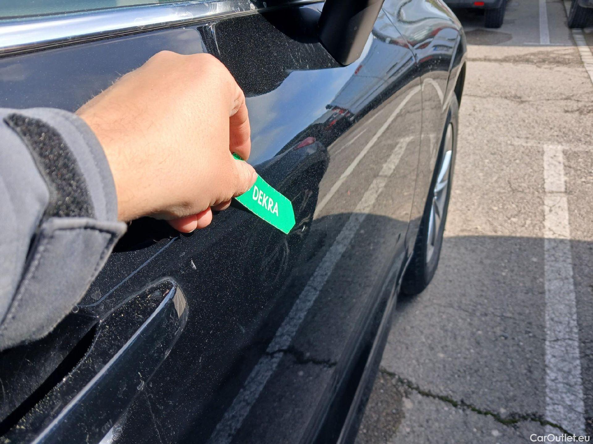  Volvo  XC60 VOLVO  / 2017 / 5P / todoterreno 2.0 B4 D Core Auto #13