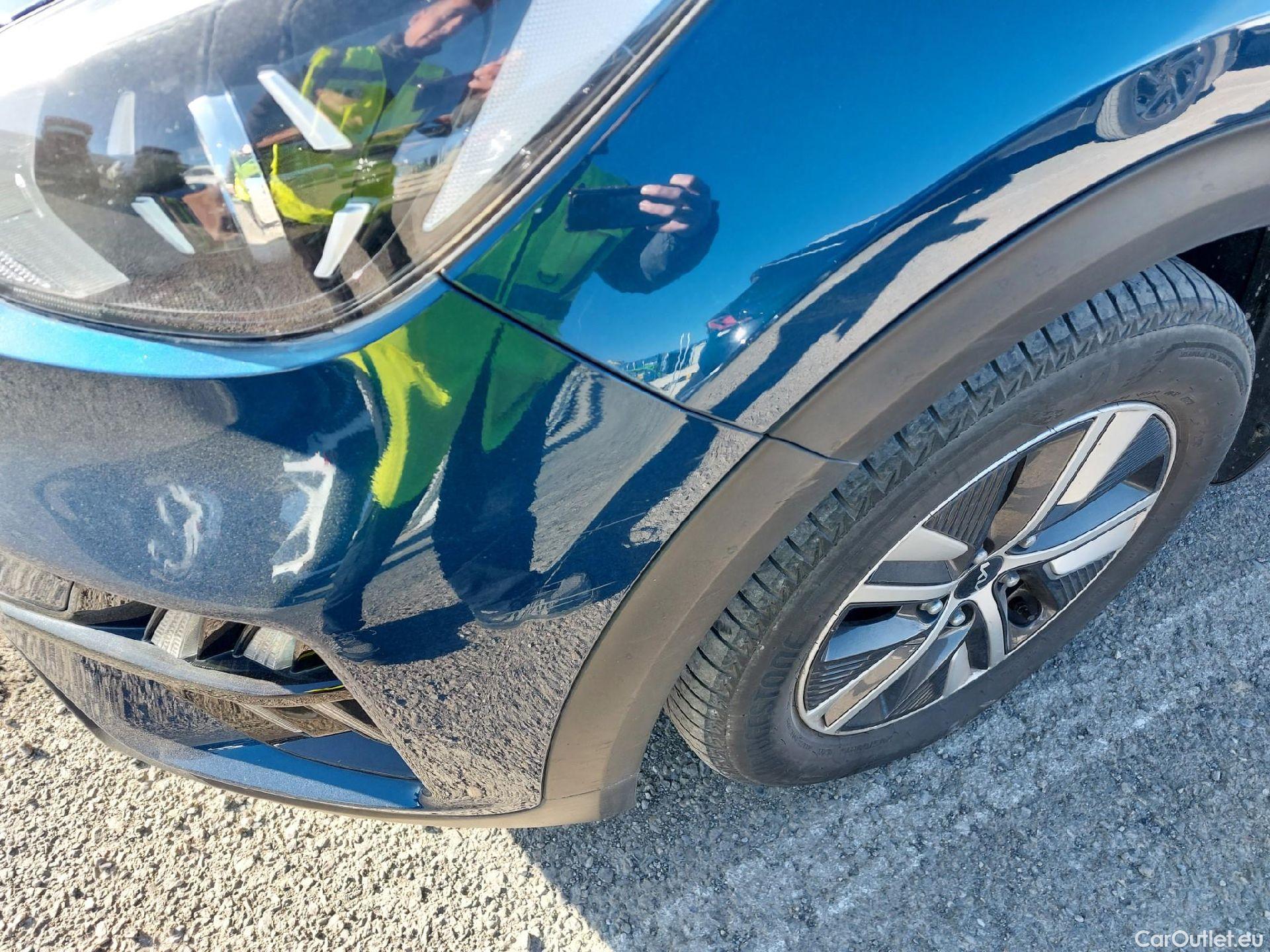  KIA  Niro KIA  / 2019 / 5P / crossover 1.6 GDi HEV 104kW (141CV) Drive #4