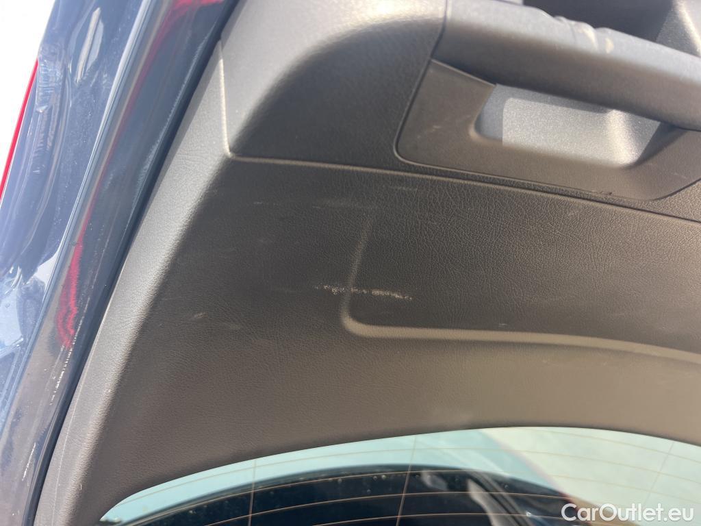  Mercedes  A-Klasse MERCEDES-BENZ Clase A / 2018 / 5P / berlina con portón Mercedes-AMG A 35 4MATIC+ #23