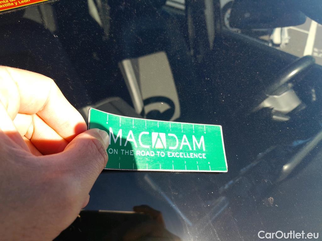  Mercedes  GLB MERCEDES-BENZ  / 2019 / 5P / todoterreno 2.0  200 D DCT 110KW (150CV) #9