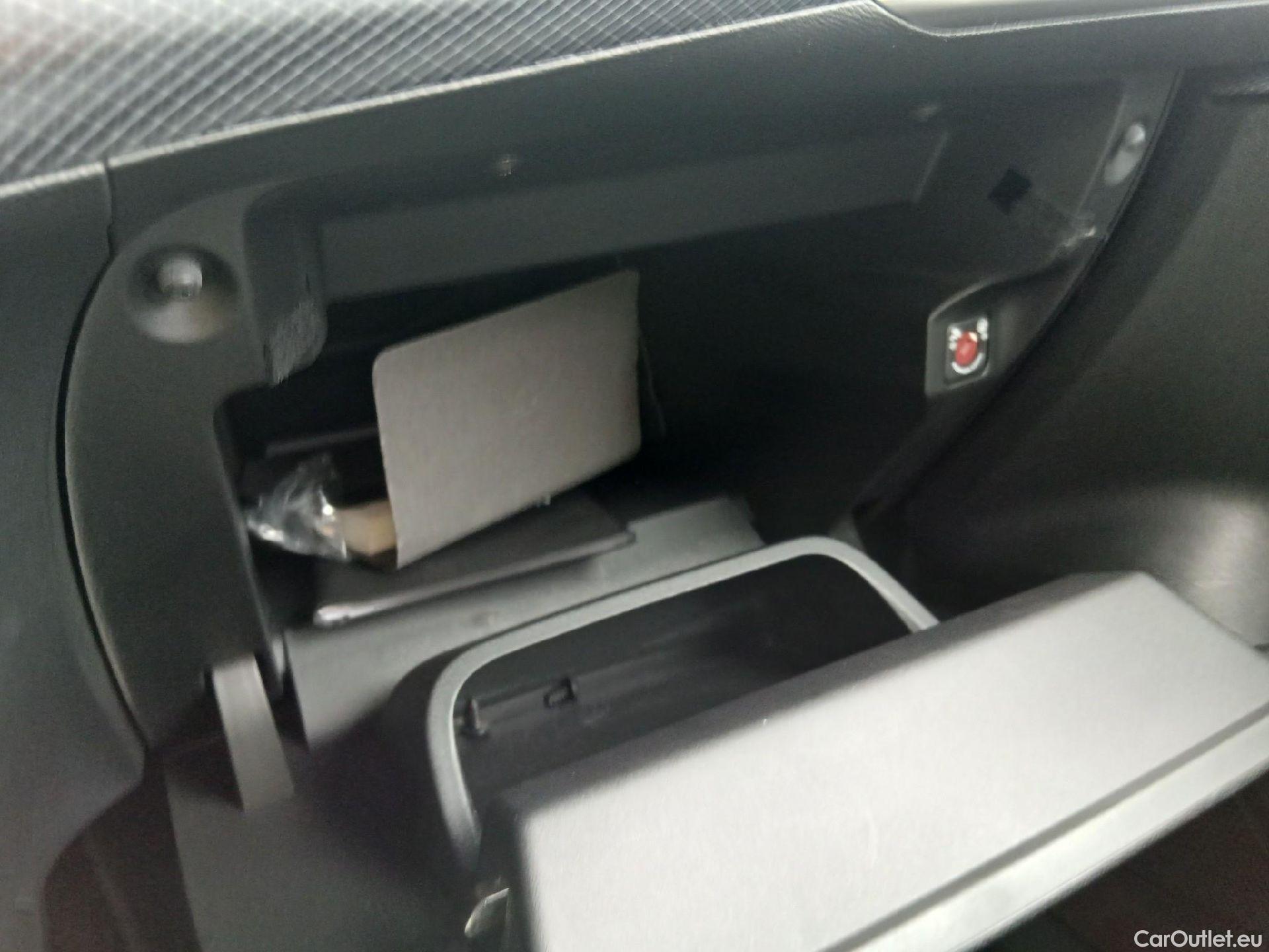  Opel  Mokka OPEL  / 2020 / 5P / todoterreno 1.2 T 74kW (100 CV) Edition #1