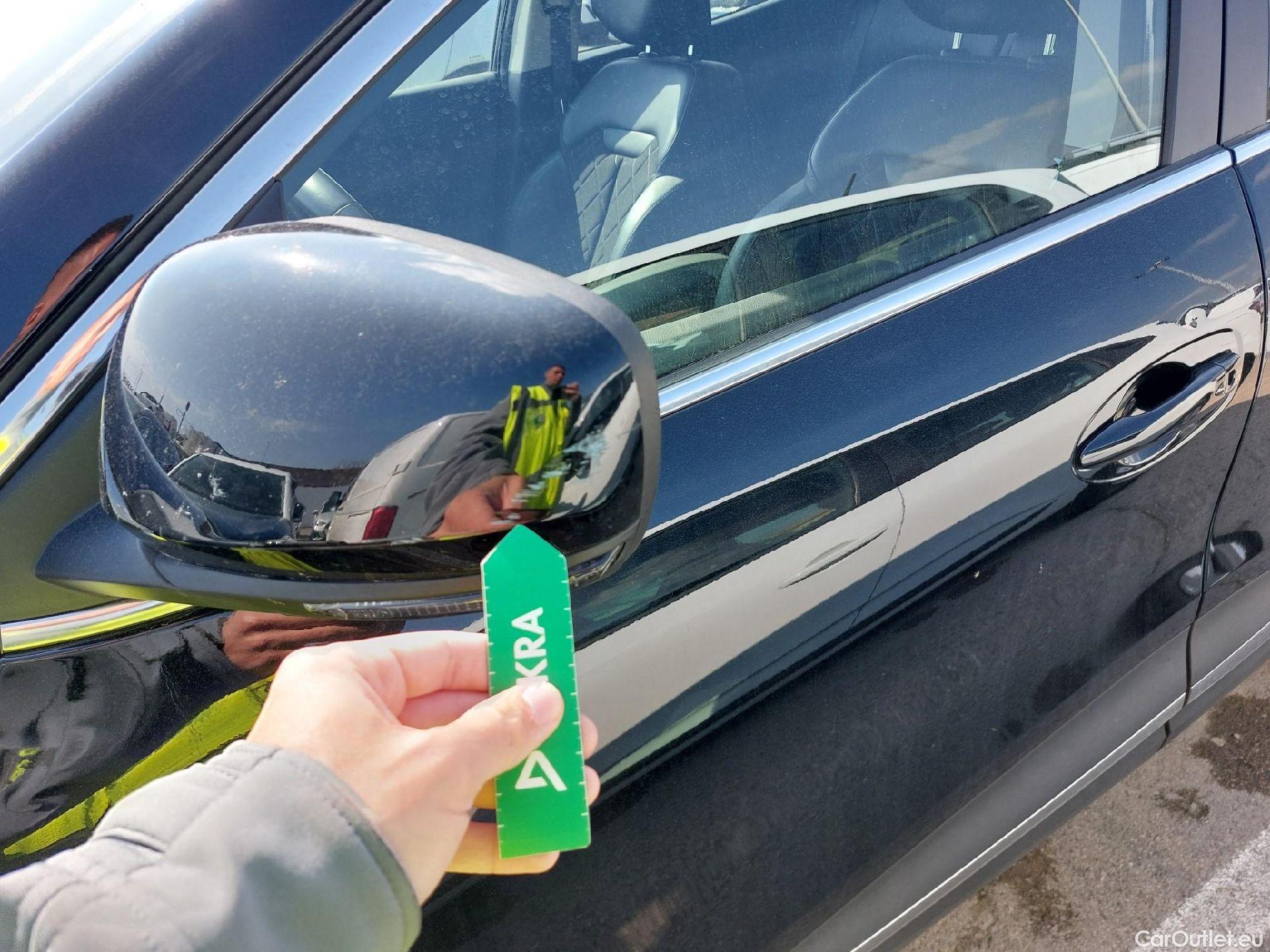  Renault  Kadjar RENAULT  / 2019 / 5P / crossover Zen GPF TCe 103kW (140CV) EDC (AC) #5