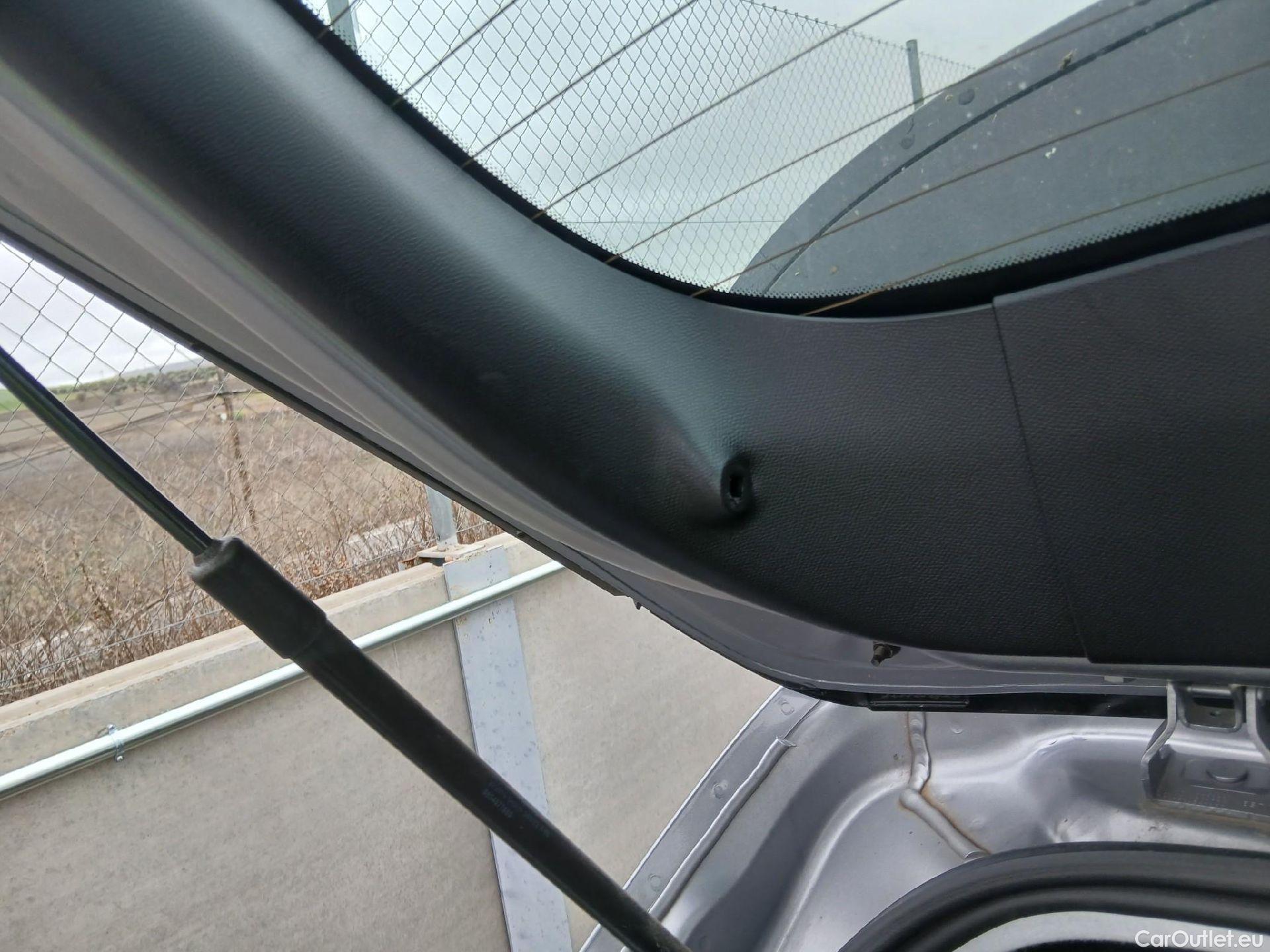  Opel  Mokka OPEL  / 2020 / 5P / todoterreno 1.2 T 74kW (100 CV) Edition #18