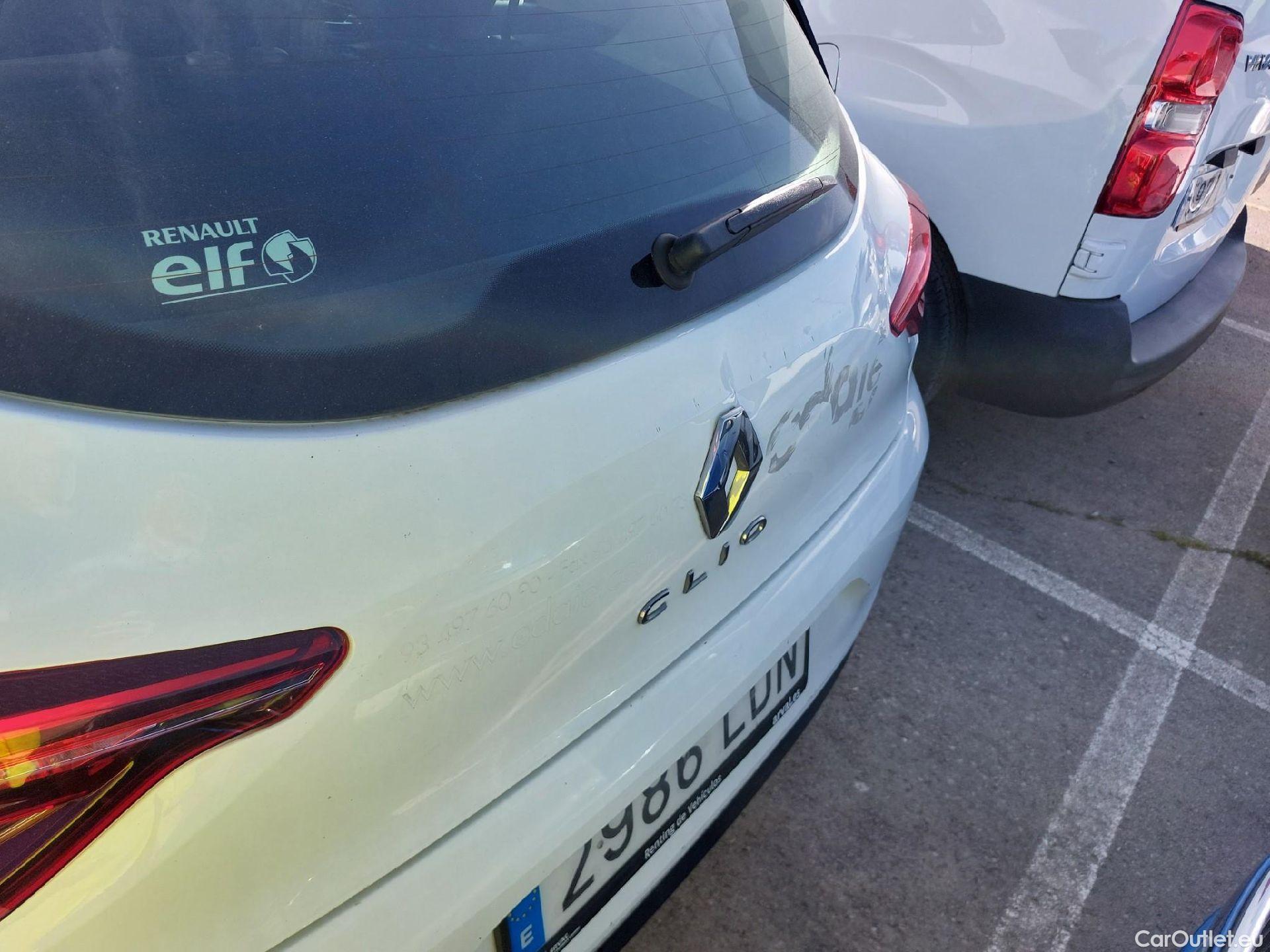  Renault  Clio RENAULT  / 2019 / 5P / berlina con portón Business Blue dCi 63 kW (85CV) #20