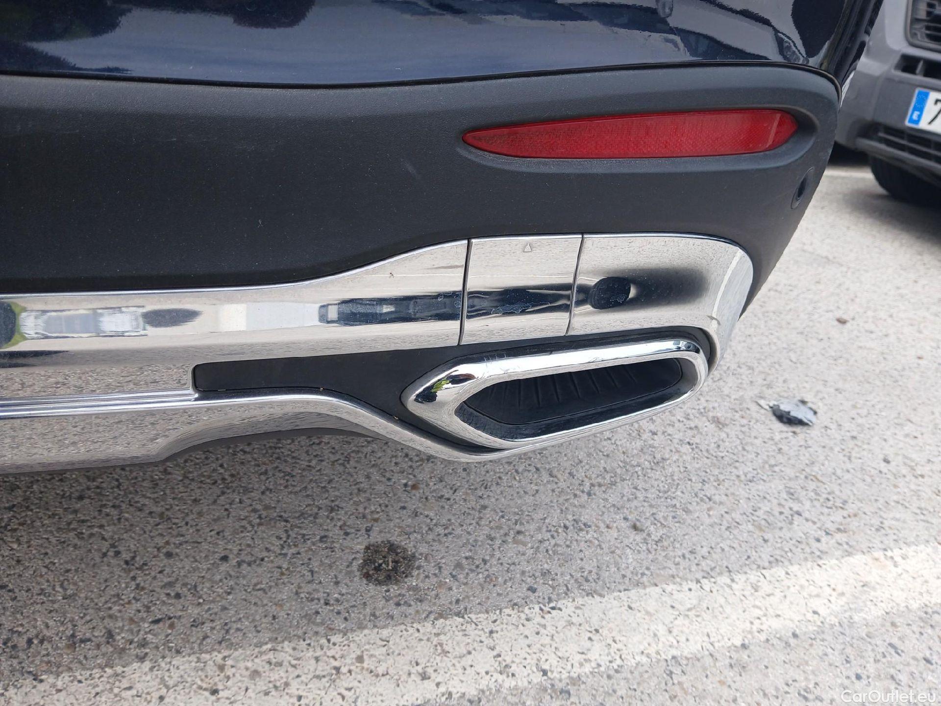  Mercedes  GLC MERCEDES-BENZ  / 2022 / 5P / todoterreno  200 4MATIC #22