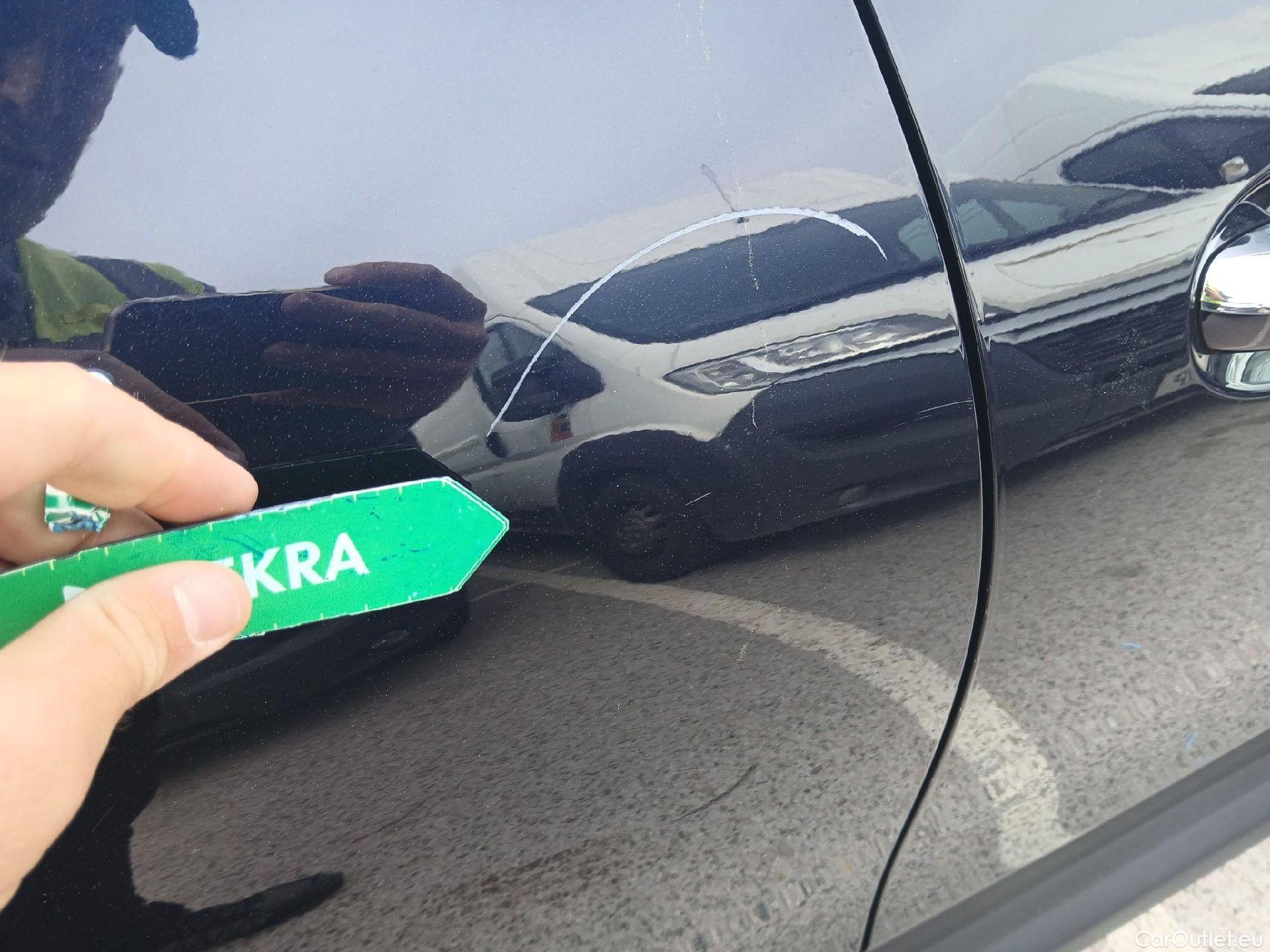  Mercedes  GLC MERCEDES-BENZ  / 2022 / 5P / todoterreno  200 4MATIC #26