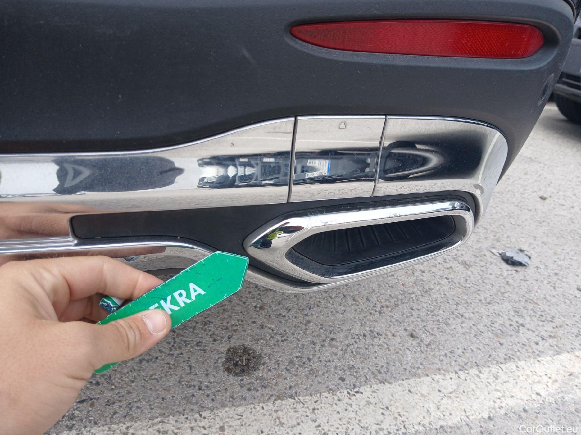  Mercedes  GLC MERCEDES-BENZ  / 2022 / 5P / todoterreno  200 4MATIC #21