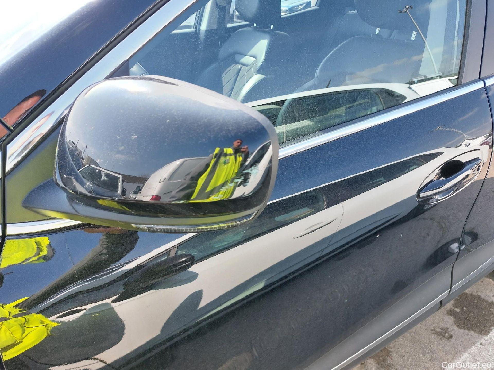  Renault  Kadjar RENAULT  / 2019 / 5P / crossover Zen GPF TCe 103kW (140CV) EDC (AC) #6