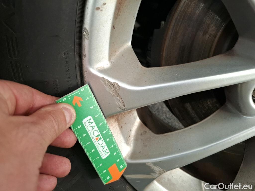  Ford  Kuga  Titanium Hybrid 2.5 190CV BVA1 E6dT #47