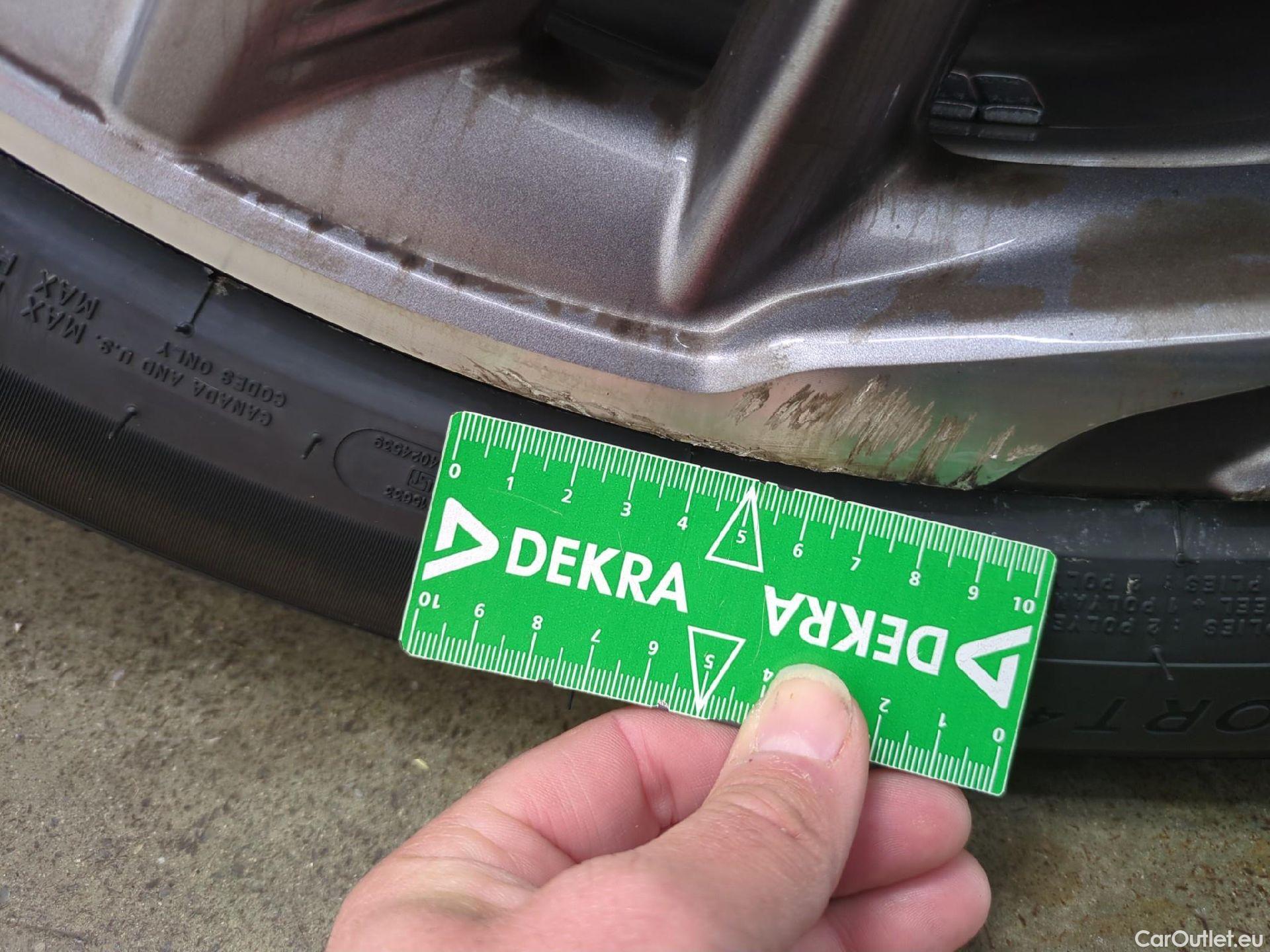  DS  DS7 DS DS 7 Crossback / 2017 / 5P / SUV E-TENSE 225 RIVOLI #9