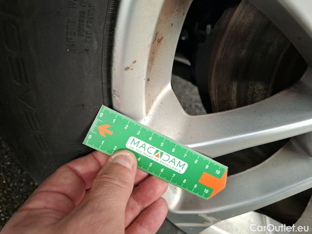  Ford  Kuga  Titanium Hybrid 2.5 190CV BVA1 E6dT #49