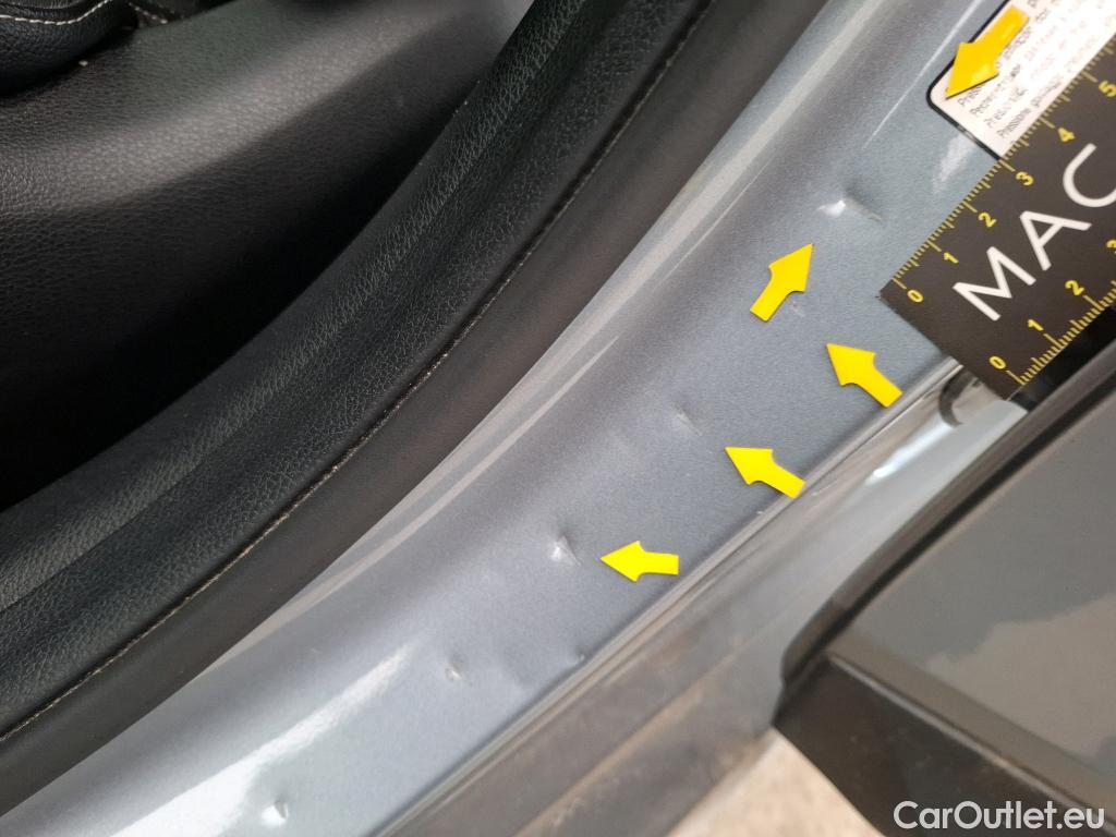  KIA  XCeed KIA  / 2019 / 5P / Crossover 1.6 GDI ISG ISG PHEV PREMIUM DCT6 #10