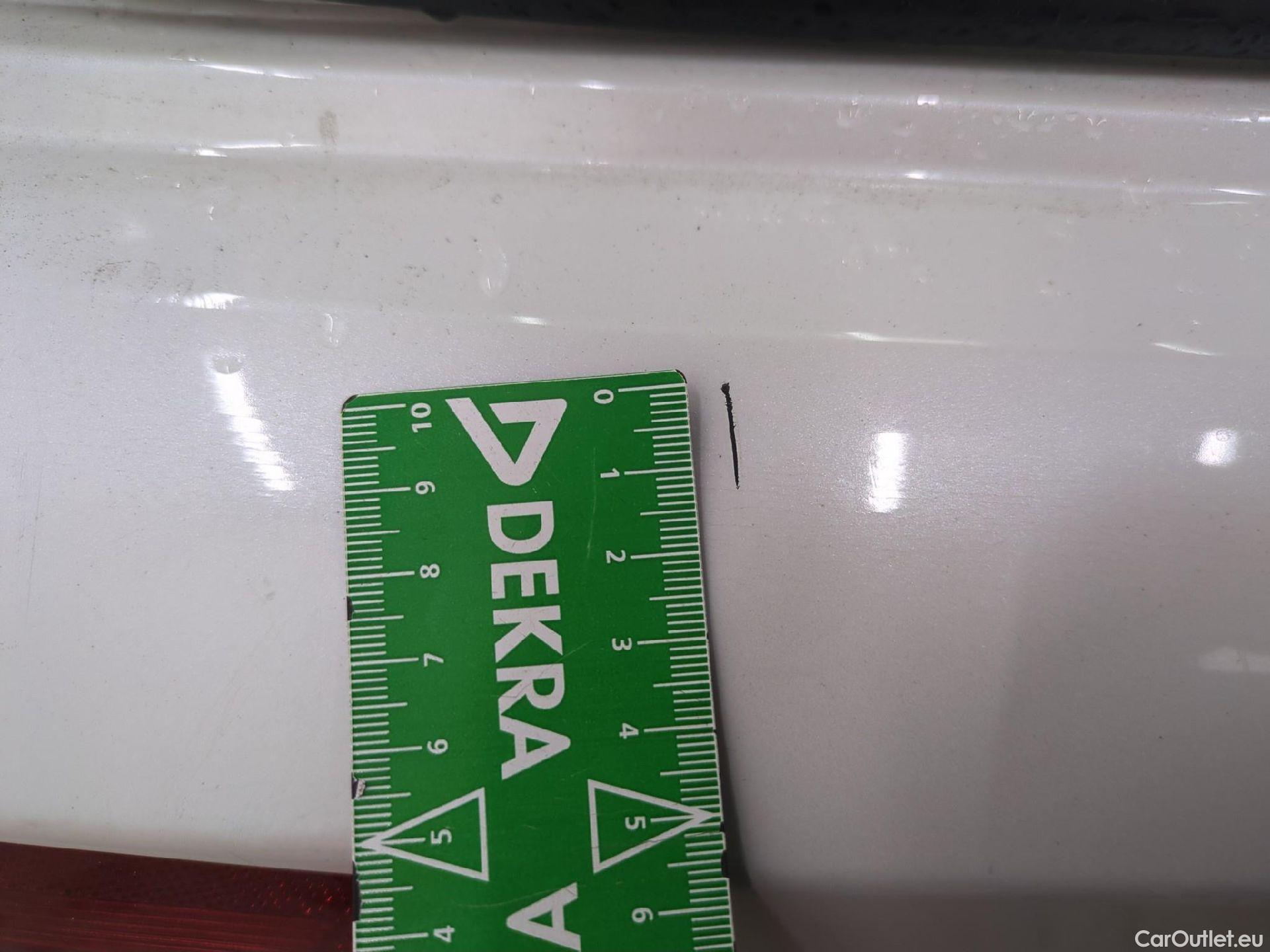  DS  DS7 DS DS 7 Crossback / 2017 / 5P / SUV E-TENSE 225 RIVOLI #37