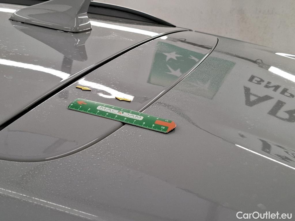  Hyundai  Konna HYUNDAI Kona / 2020 / 5P / SUV 1.6 HYBRID 141 EXECUTIVE HEV #38