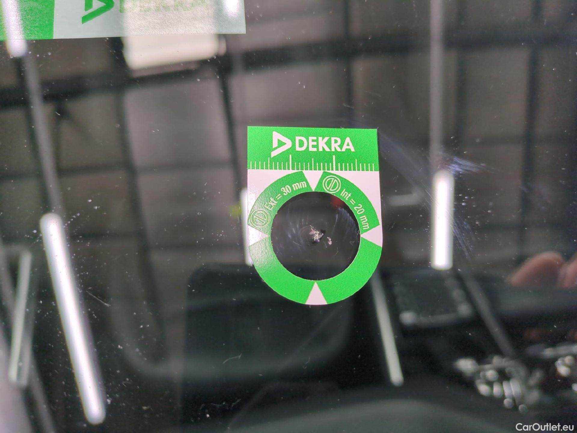  Mercedes  GLA MERCEDES-BENZ  / 2020 / 5P / SUV  250 e AMG LINE DCT #17