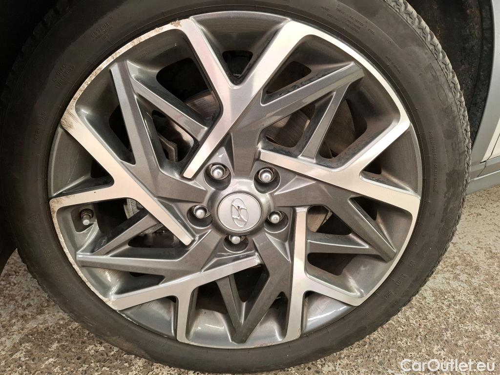  Hyundai  Konna HYUNDAI Kona / 2020 / 5P / SUV 1.6 HYBRID 141 EXECUTIVE HEV #16