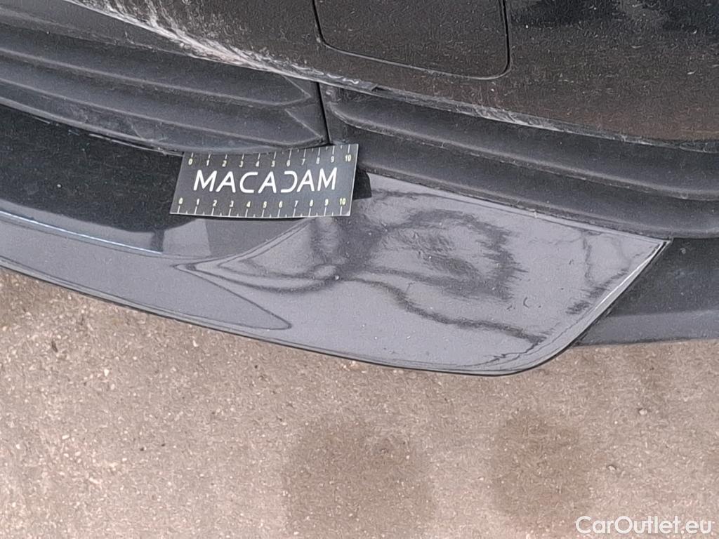  Bmw  Serie 1 BMW Série 1 / 2019 / 5P / Berline 116i Business Design #38