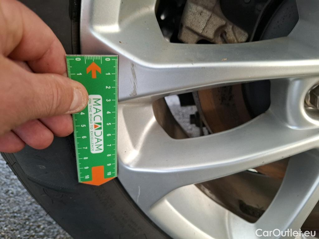  Ford  Kuga  Titanium Hybrid 2.5 190CV BVA1 E6dT #53