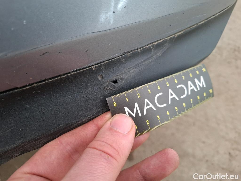  KIA  XCeed KIA  / 2019 / 5P / Crossover 1.6 GDI ISG ISG PHEV PREMIUM DCT6 #3