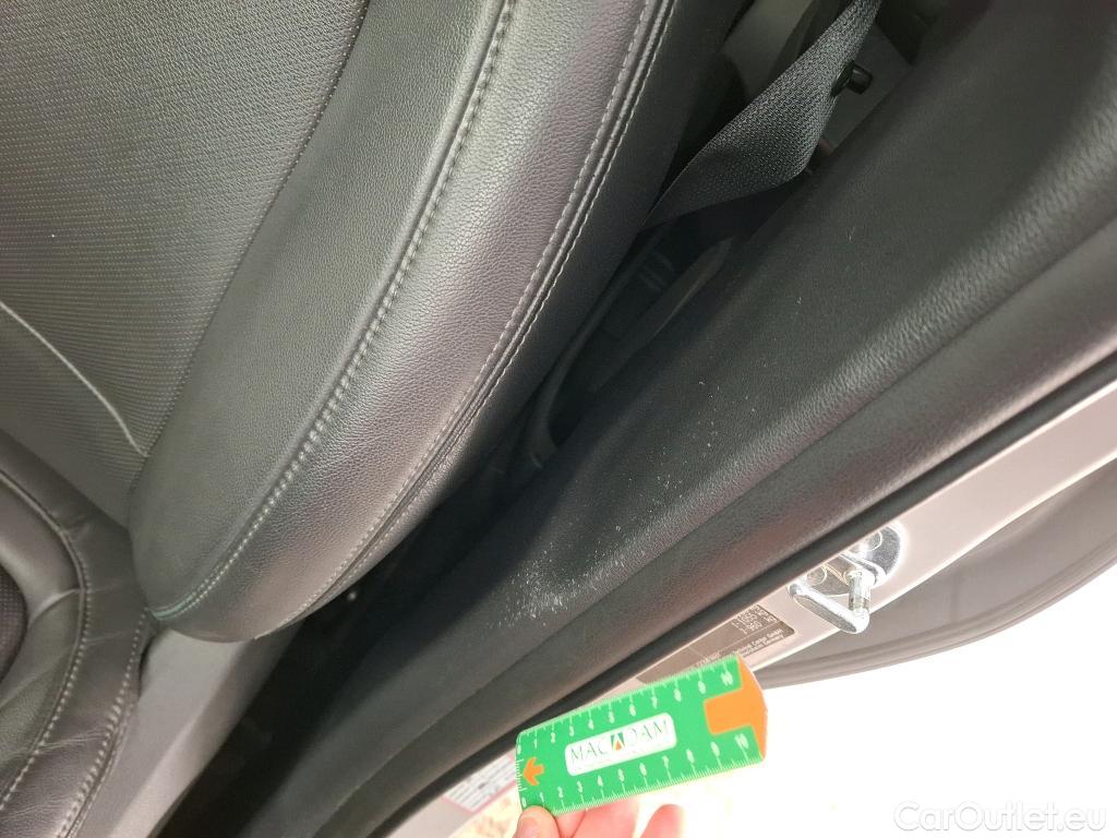  Hyundai  Konna HYUNDAI Kona / 2020 / 5P / SUV 1.6 HYBRID 141 EXECUTIVE HEV #33