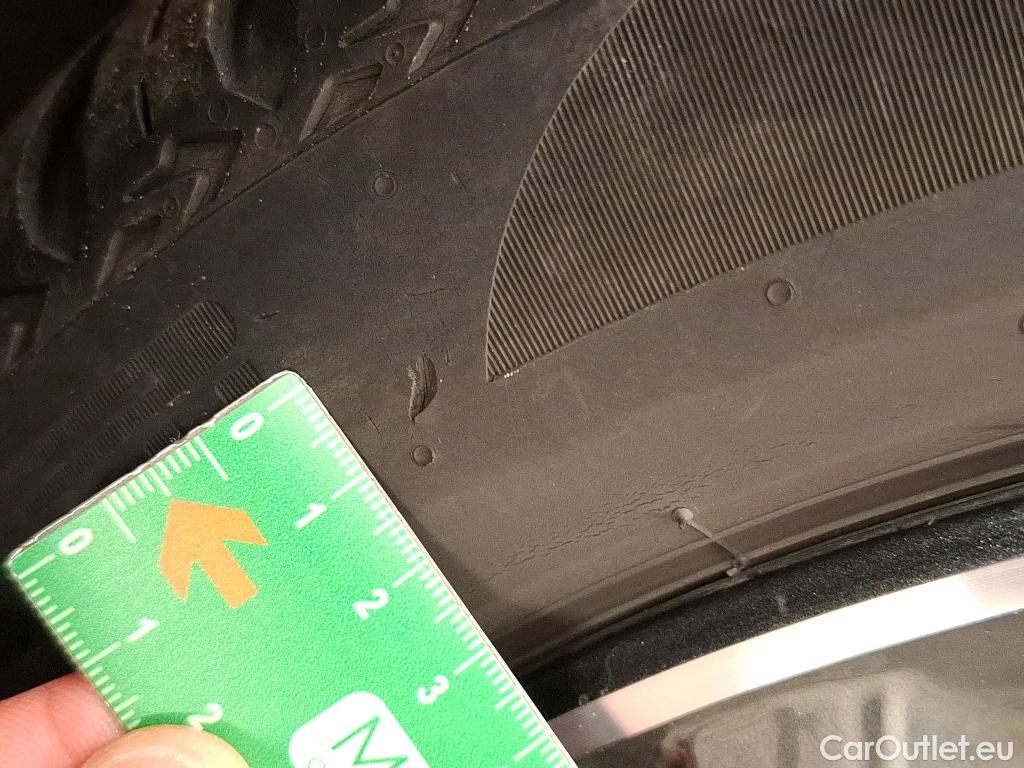  Hyundai  Konna HYUNDAI Kona / 2020 / 5P / SUV 1.6 HYBRID 141 EXECUTIVE HEV #10